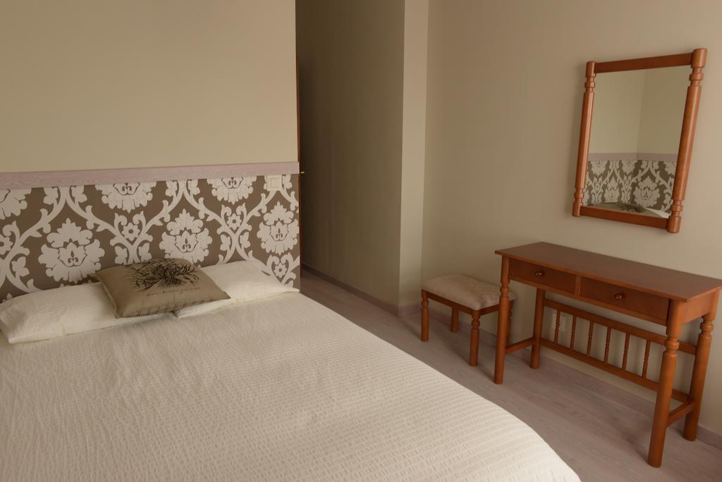 Hotel Rural En Escalante Las Solanas Quarto foto