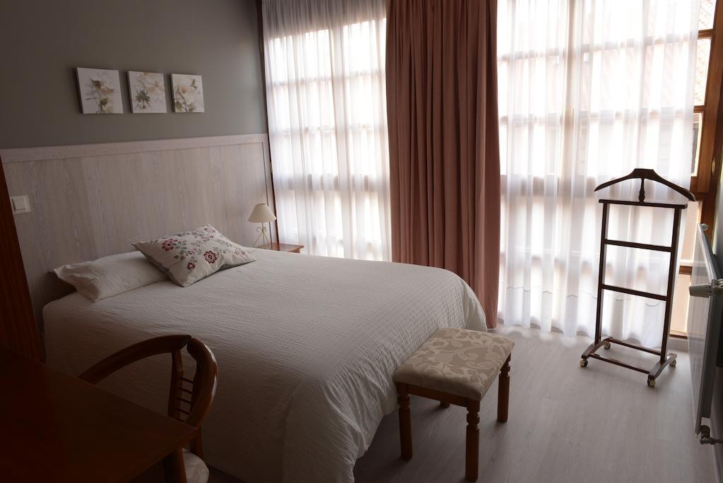 Hotel Rural En Escalante Las Solanas Quarto foto